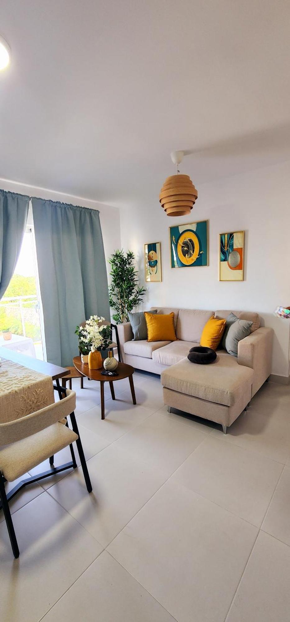 P, C, Tropical Dream,1 Hab,1 Bano, Balcon, Piscina, Wifi Alta Velocidad Gratis Punta Cana